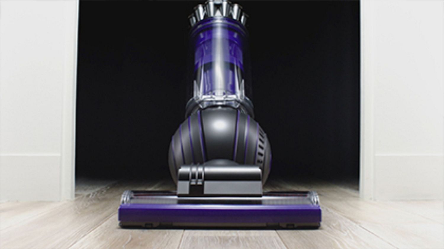 Video of the Dyson Ball Animal 2 in action